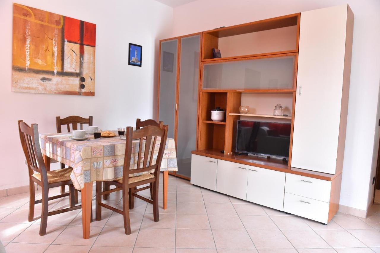 לוקורוטונדו Lavanda Apartment - Villaggio Di Mary מראה חיצוני תמונה